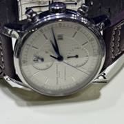 Dial detail